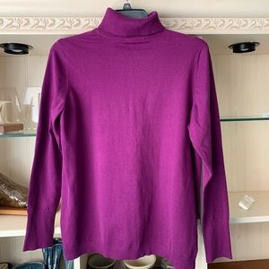 Lane Bryant cotton blend turtleneck 18/20